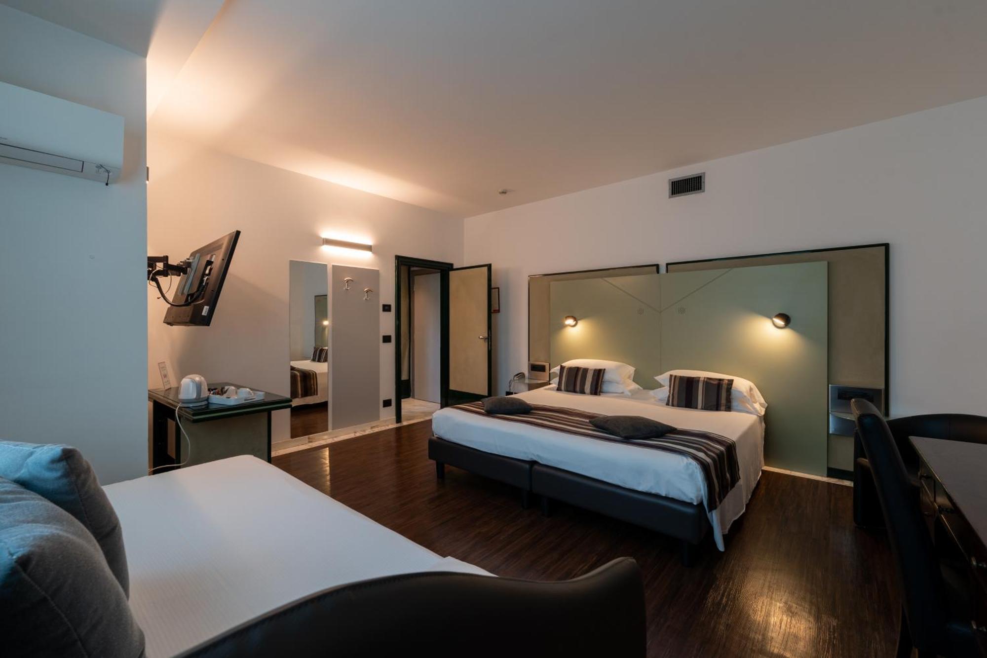 Dove Dormire vicino alla Fontana del Nettuno: 4 Hotel 4 Stelle